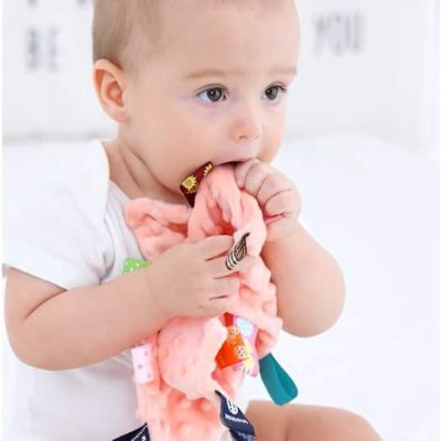 doudou-bebe-sensoriel-fille