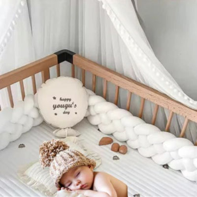 tour-de-lit-tresse-blanc-elegant-pare-chocs