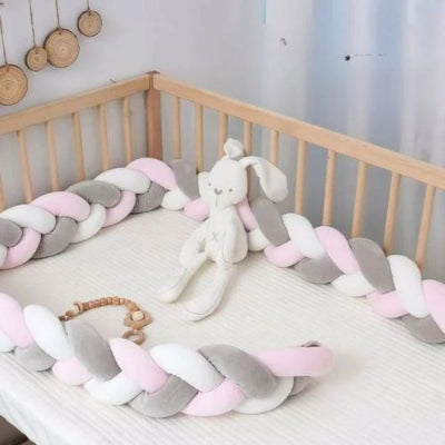 resse-de-lit-bebe-protection-chocs-incidents-nocturnes