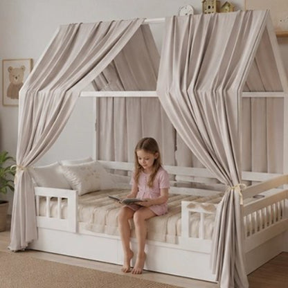 Ciel-de-lit-beige-fille-assise-lit-lis-un-livre