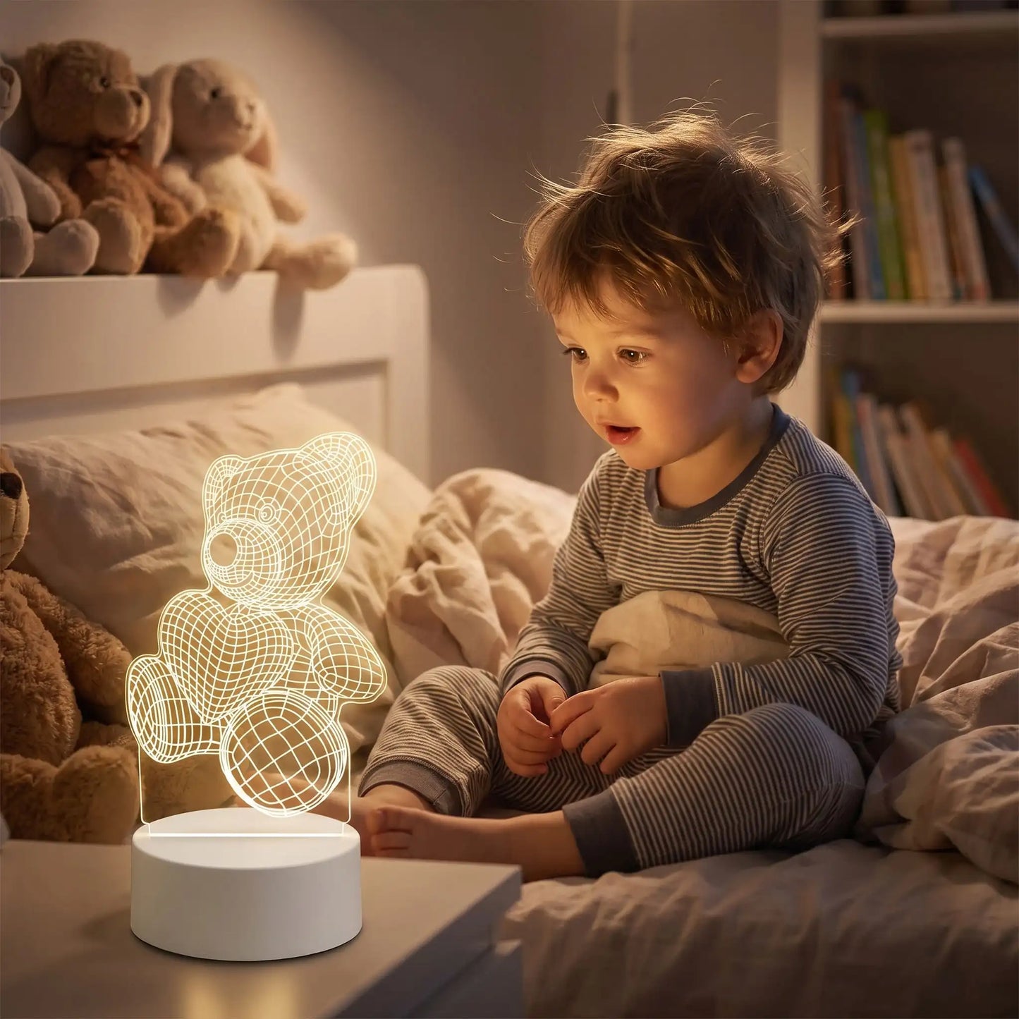ourson veilleuse garçon regarde émerveillé effet 3D chambre enfant soir
