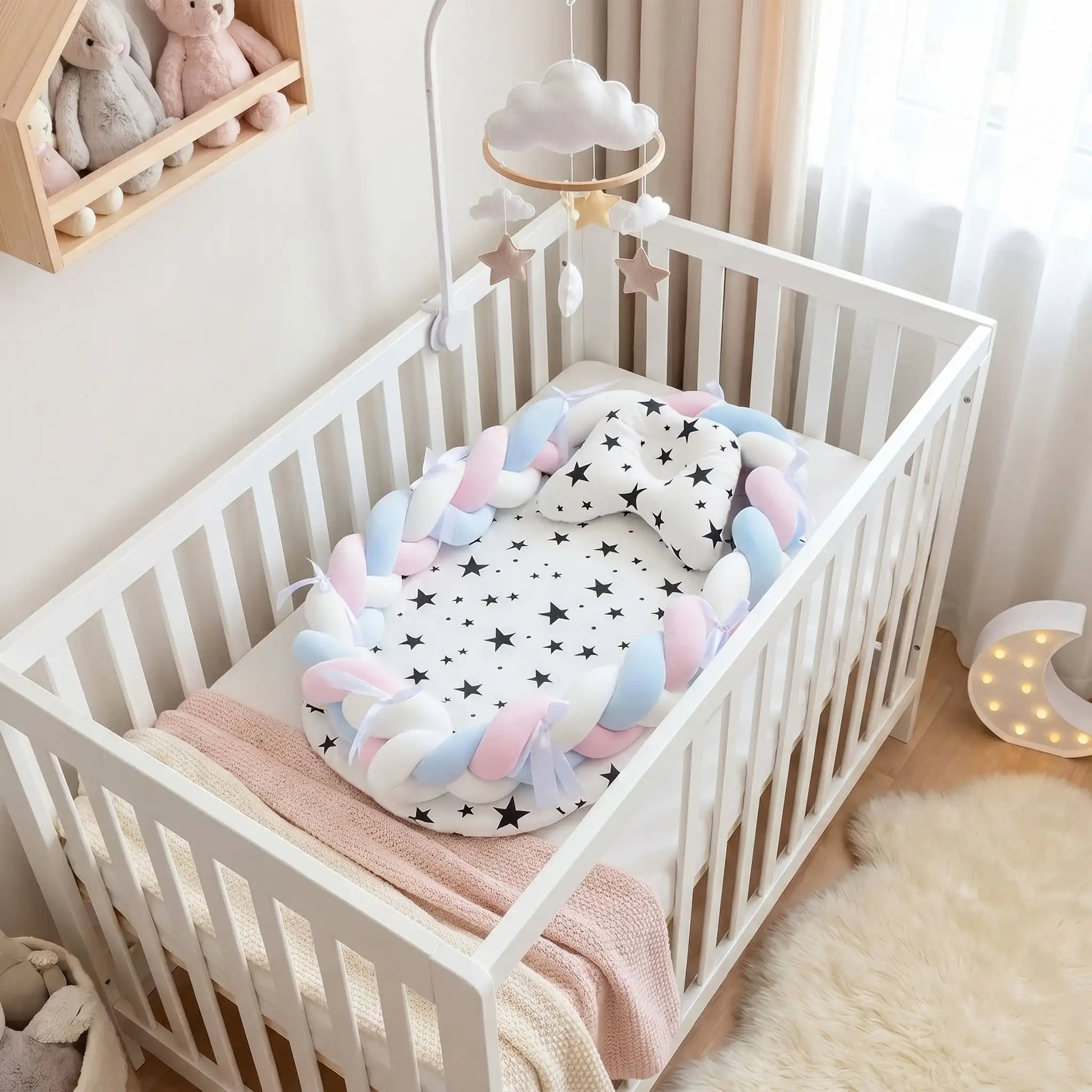 réducteur-de-lit-respirant-bébé-cocon-doux