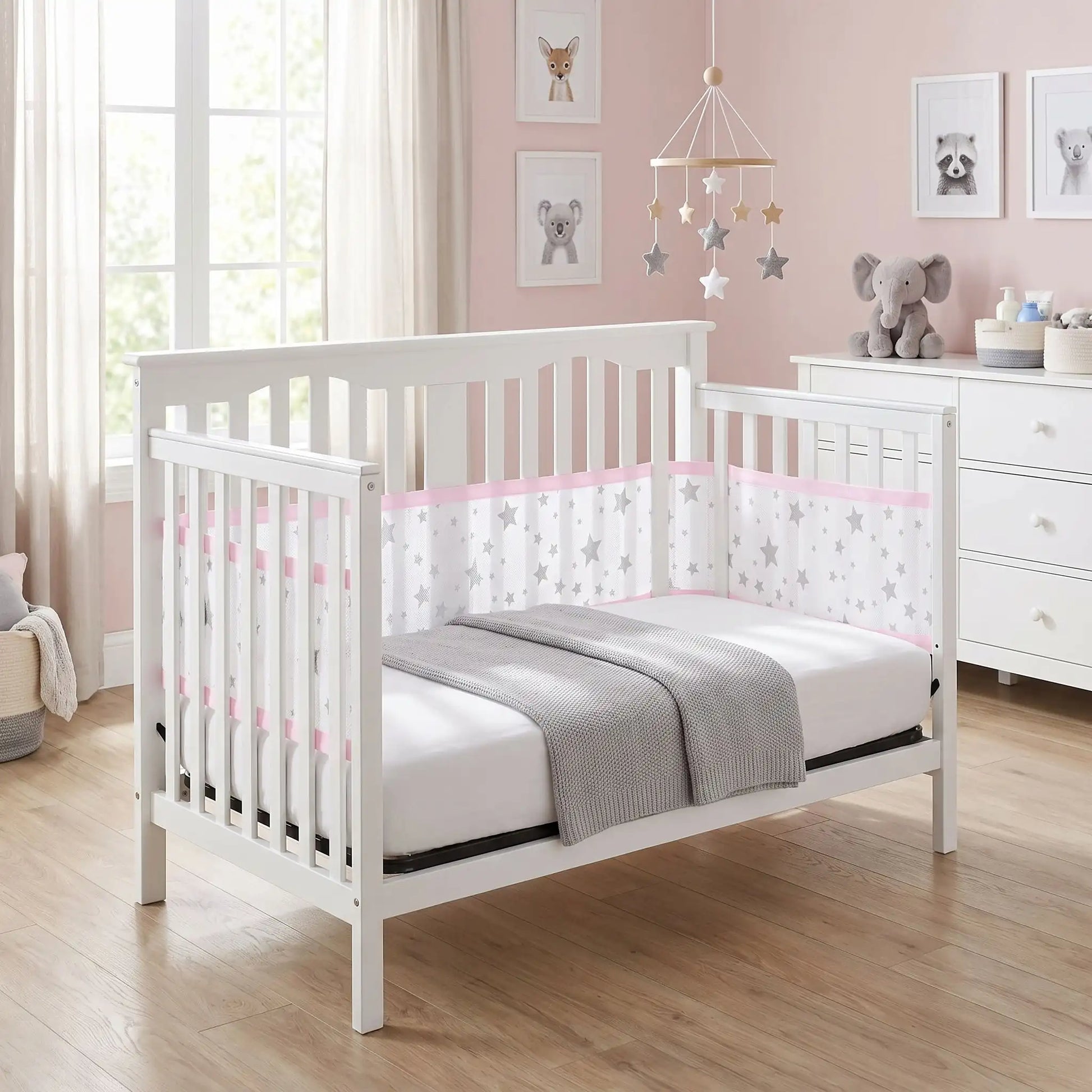 tour-de-lit-sur-lit-a-3-côtés-chambre-fille