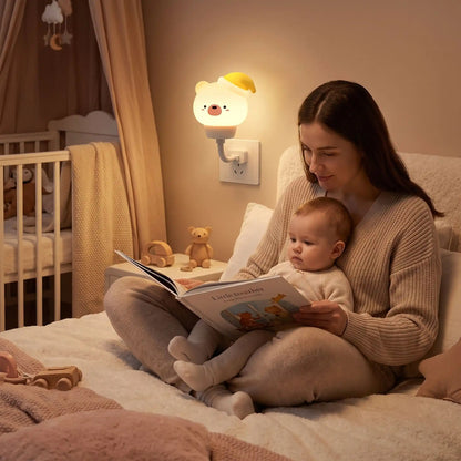veilleuse ourson maman lit histoire bébé chambre soir